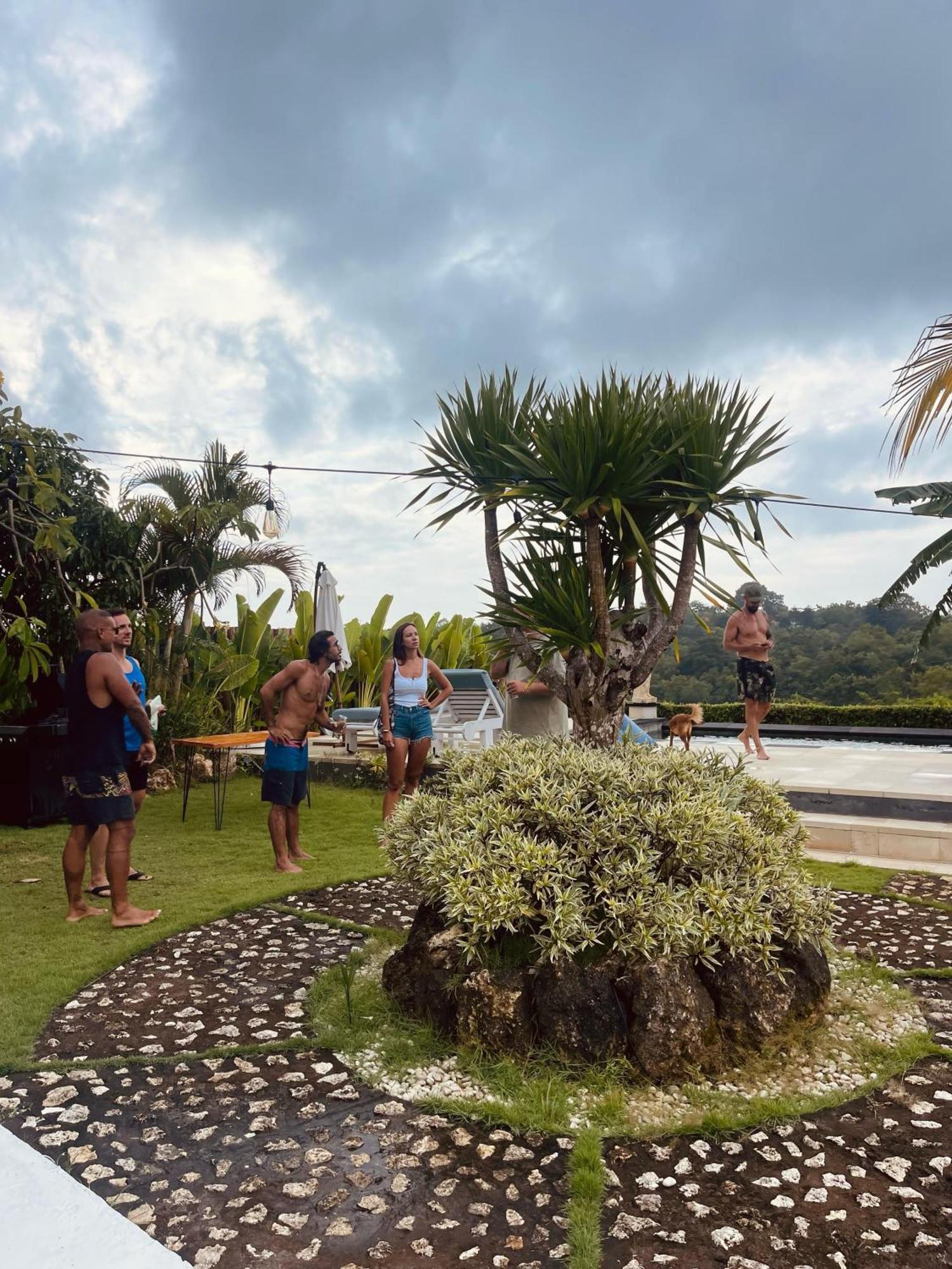 Sukacita Hill Hotel Uluwatu Eksteriør billede