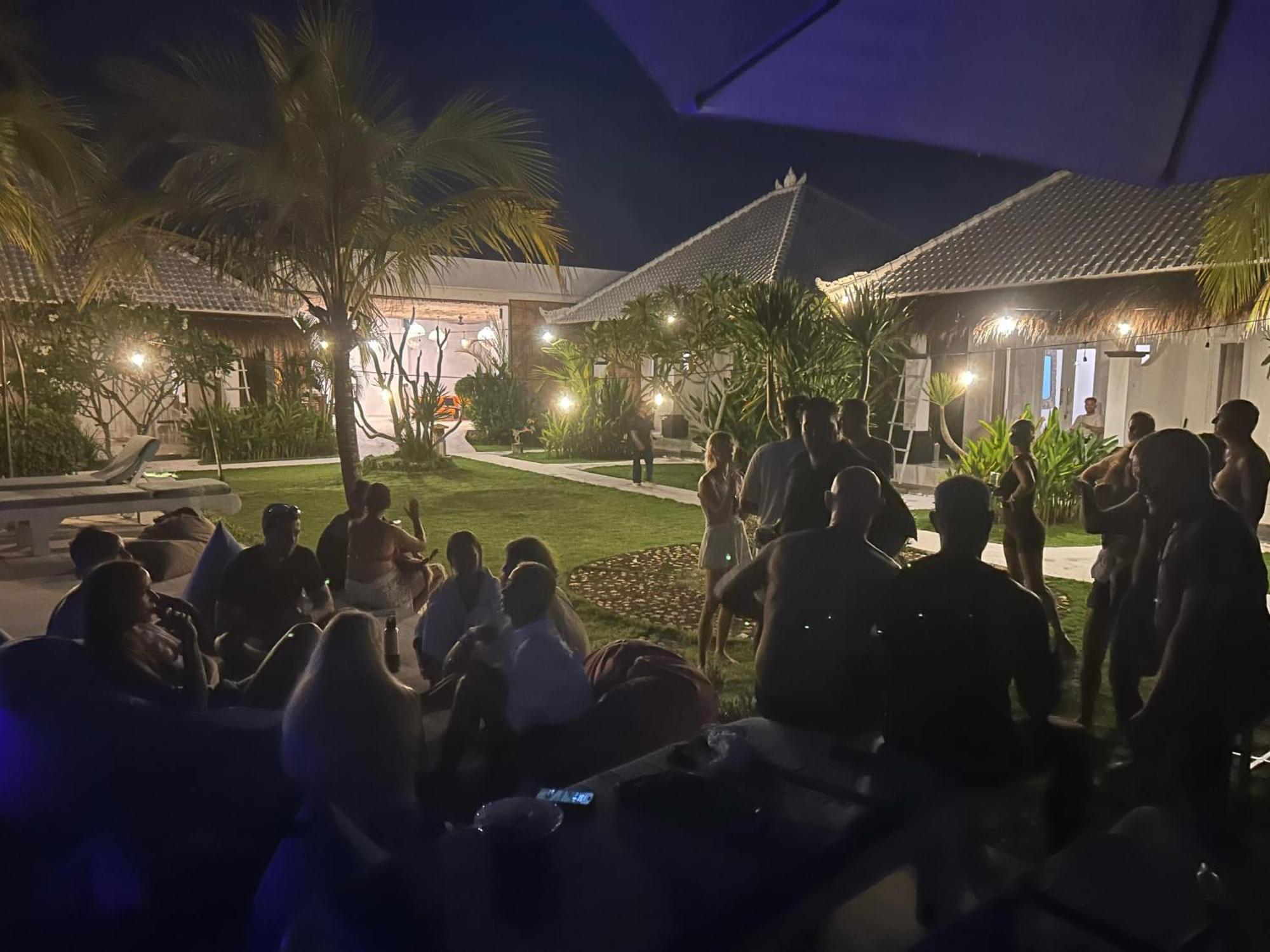 Sukacita Hill Hotel Uluwatu Eksteriør billede